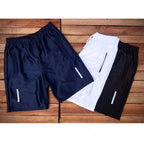 Kit com 2 Bermudas Dry Fit + 3 Pares de Meias de Brinde - AvexaKit com 2 Bermudas Dry Fit + 3 Pares de Meias de BrindeAvexa
